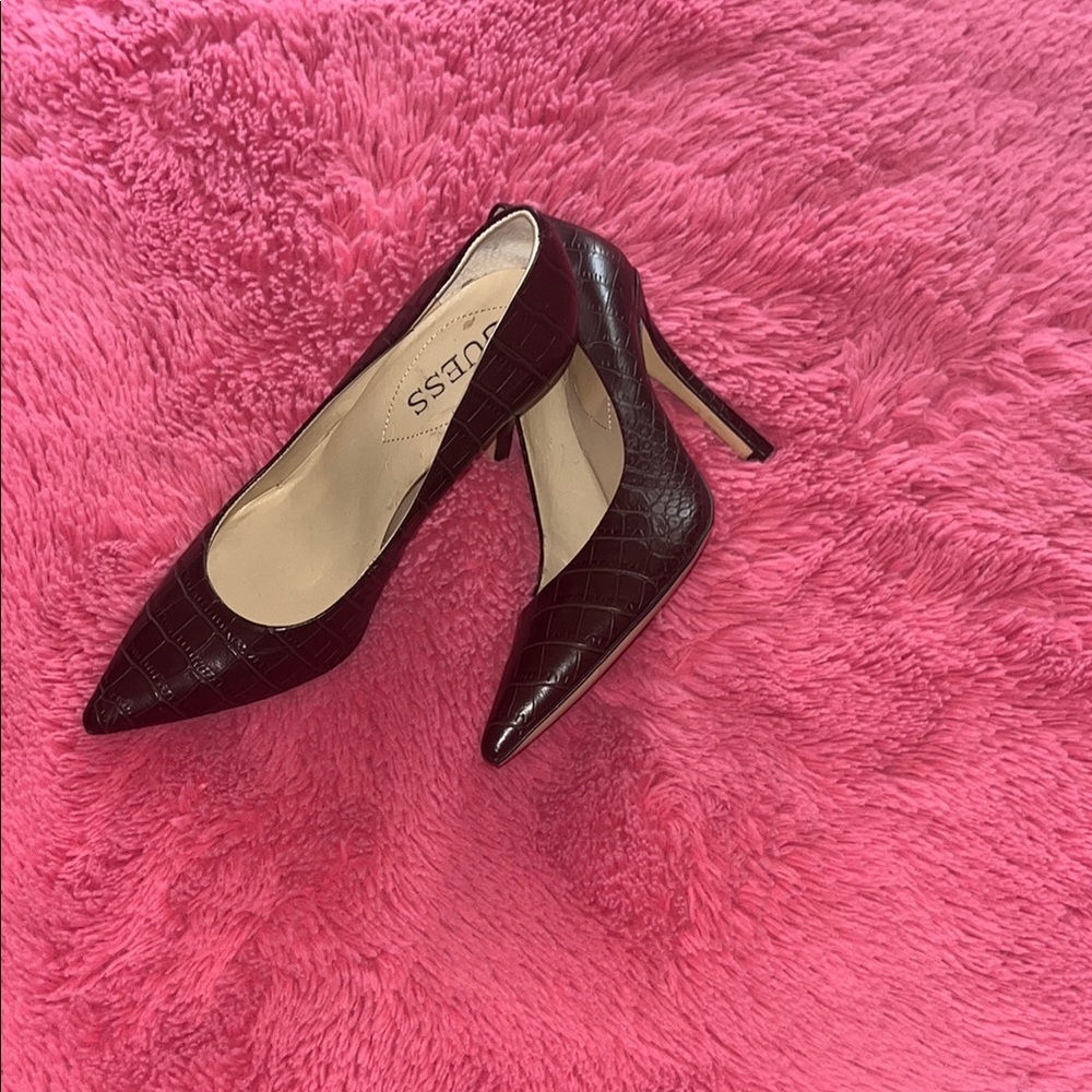 GUESS Women's Burgundy Heels